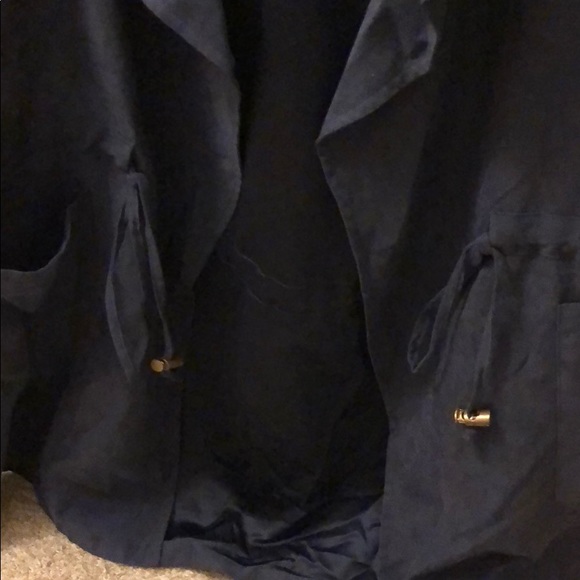 Francesca’s jacket - Picture 4 of 7